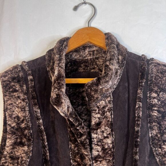 Genuine Leather & Faux Fur Sleeveless Vest Size Large Boho Western - Picture 3 of 11